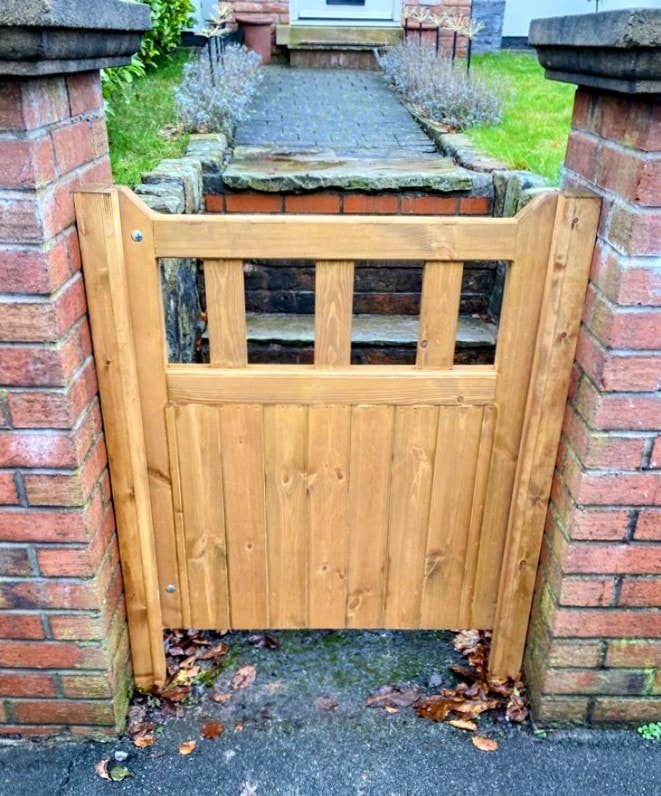 Wooden garden gate bespoke entrance